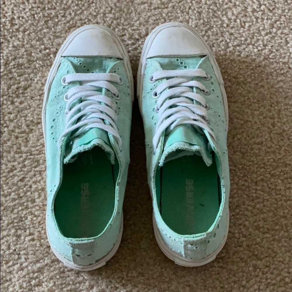 Converse